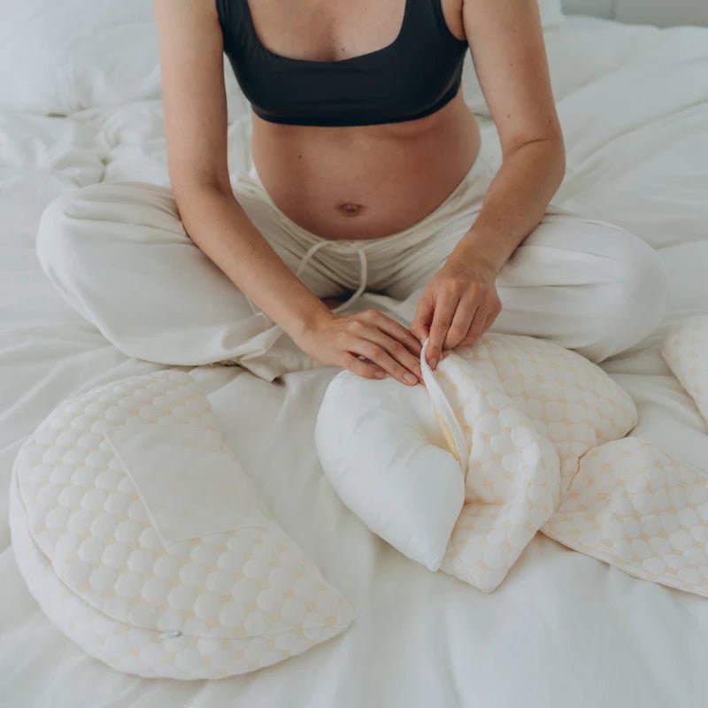 Cuscino a 3 pezzi per dormire sul fianco sinistro. Supporto ergonomico per alleviare sintomi gravidanza e sonno in sicurezza